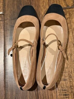 Boden Penelope Mary Jane Flat Suede – Tan Latte & Black Cap Toe shoes – EU 38